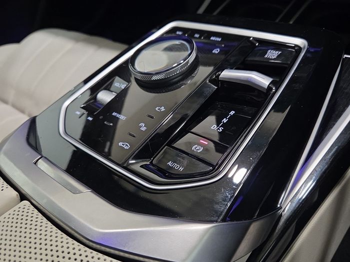 BMW 7 Series 2023