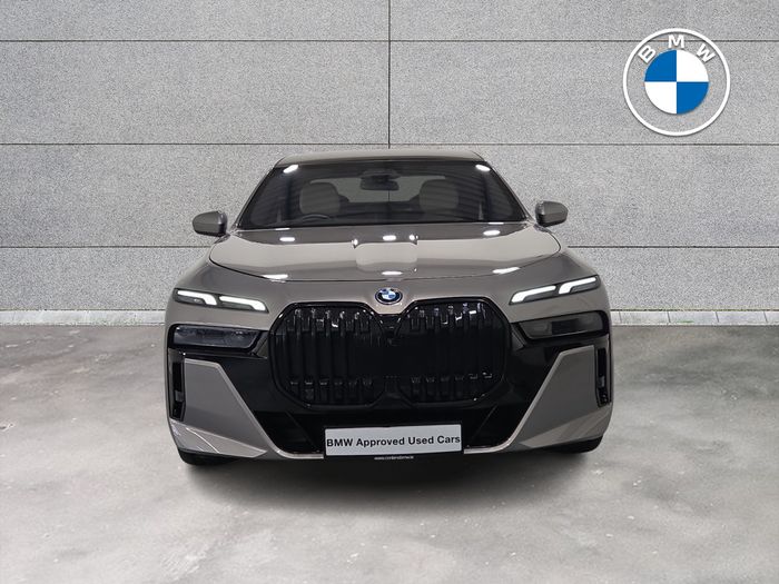 BMW 7 Series 2023