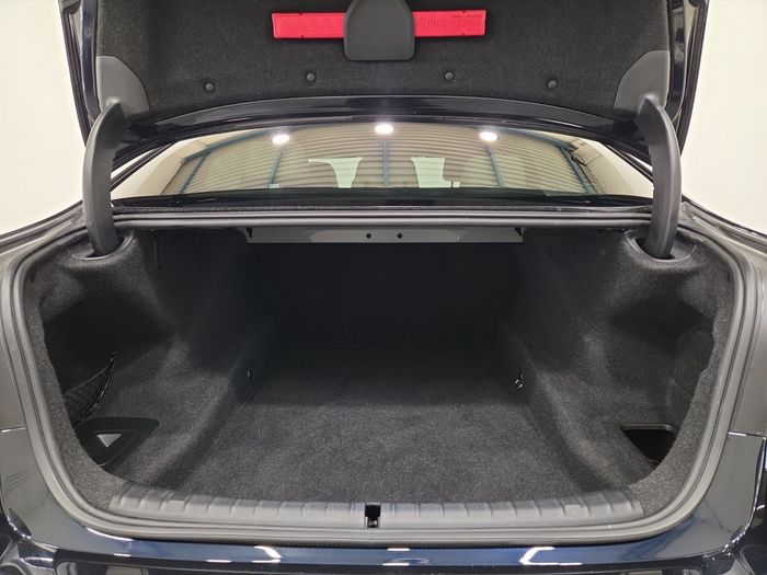 BMW 5 Series 2023