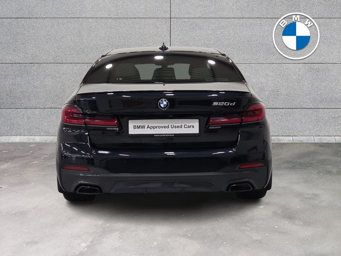 BMW 5 Series 2023