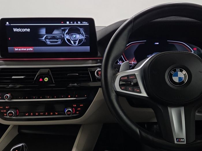 BMW 5 Series 2023