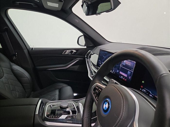 BMW X5 2025