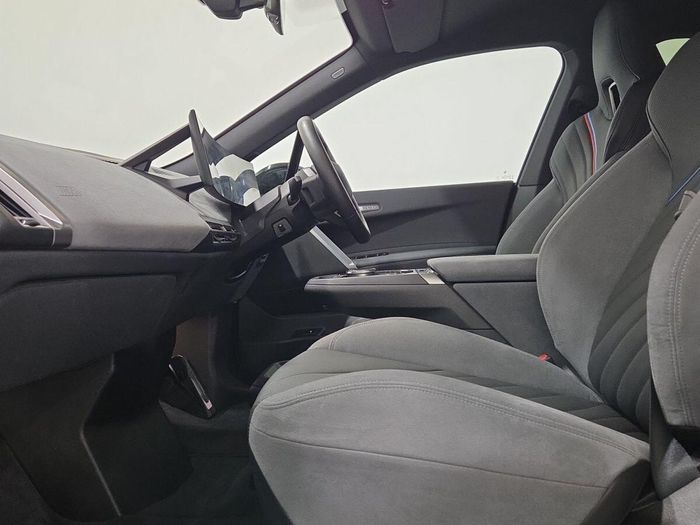 BMW IX 2025