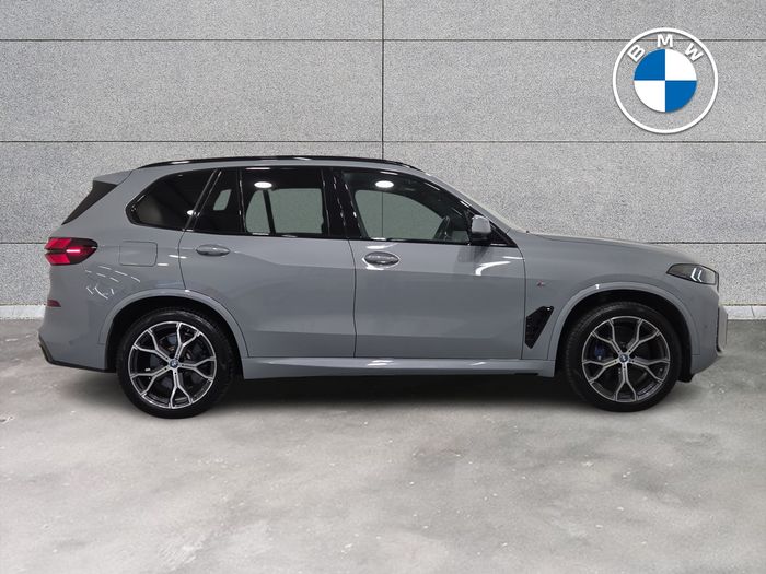 BMW X5 2025