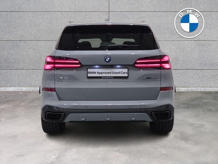 BMW X5 2025