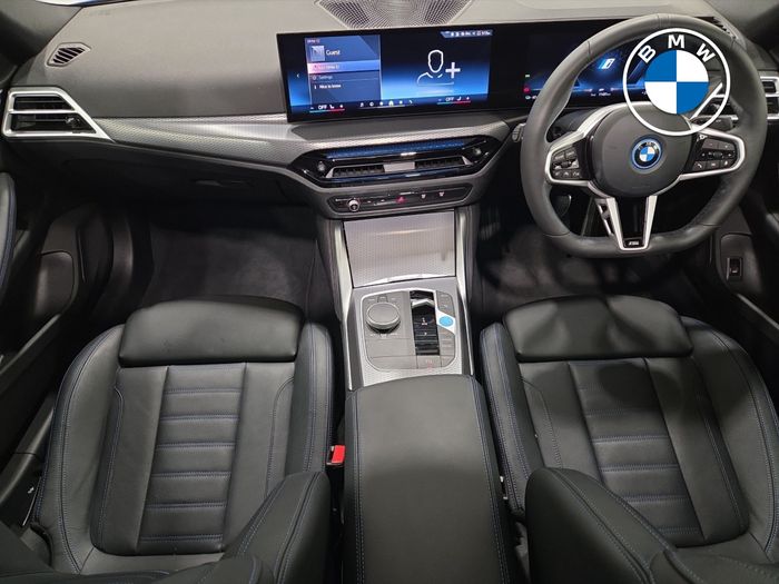 BMW i4 2025