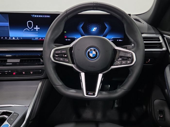 BMW i4 2025