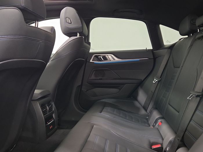 BMW i4 2025