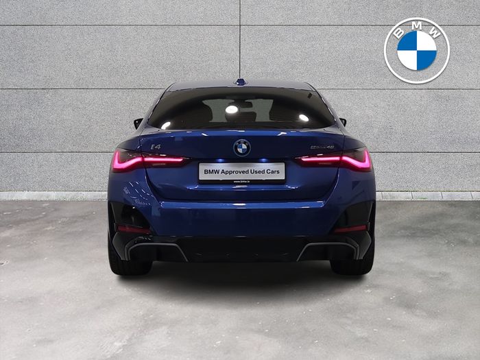 BMW i4 2025