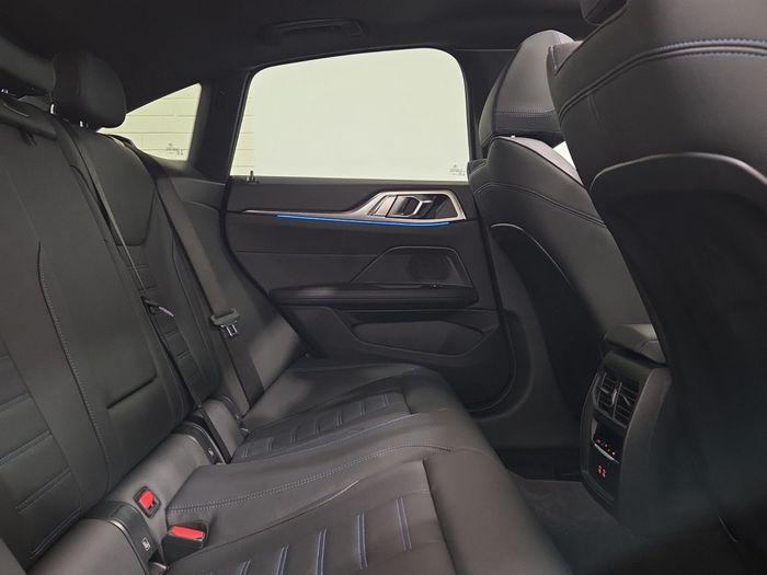 BMW i4 2025