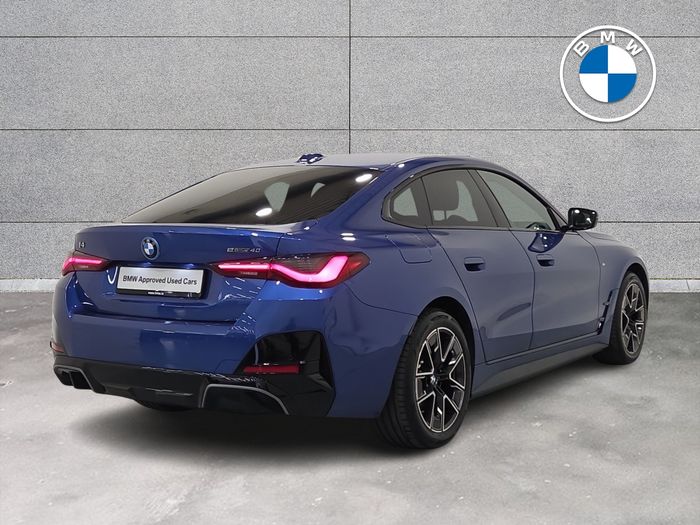 BMW i4 2025