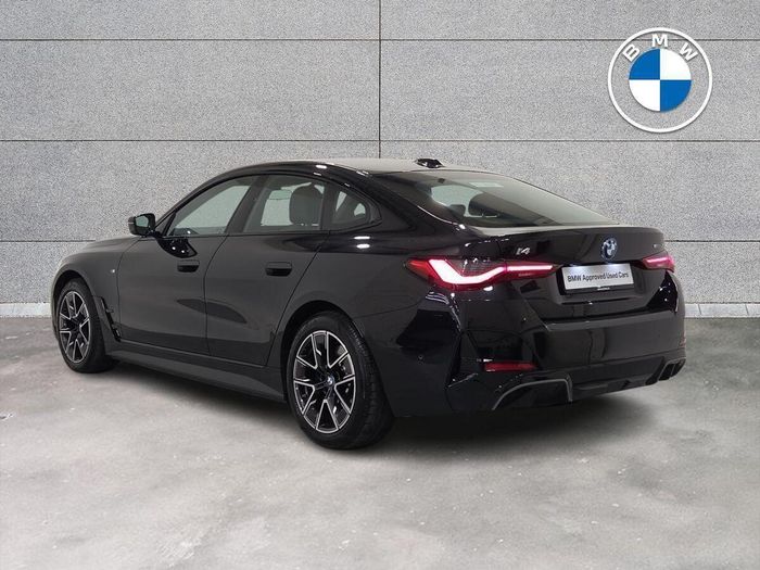BMW i4 2025