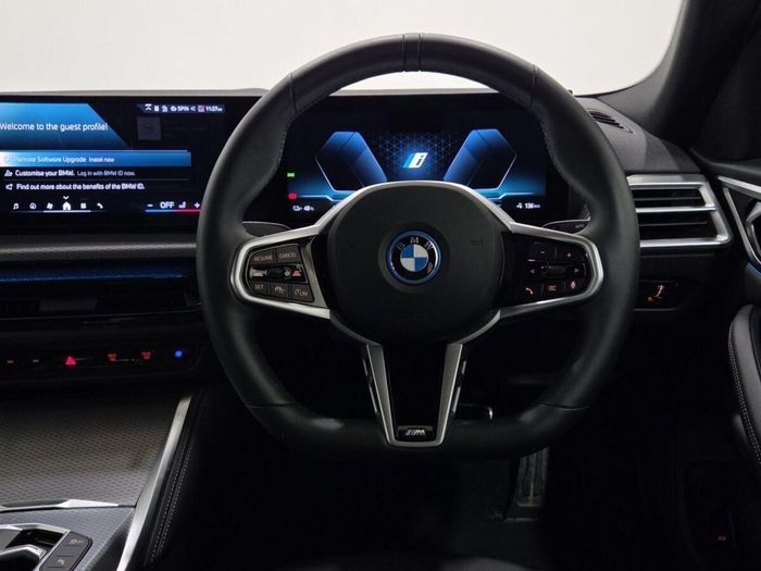 BMW i4 2025