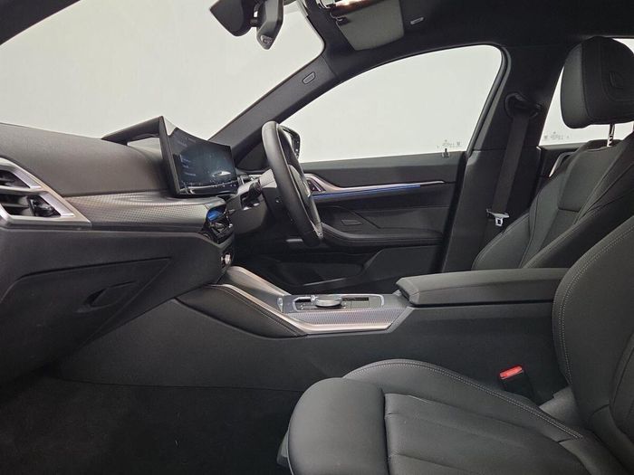 BMW i4 2025