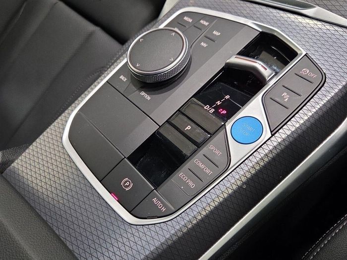 BMW i4 2025