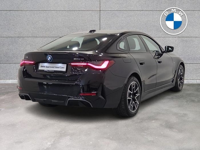 BMW i4 2025