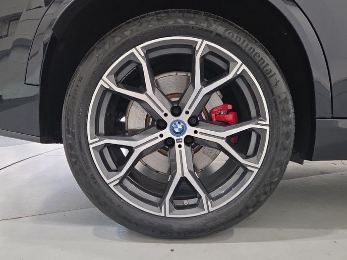 BMW X5 2024