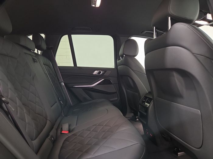 BMW X5 2024