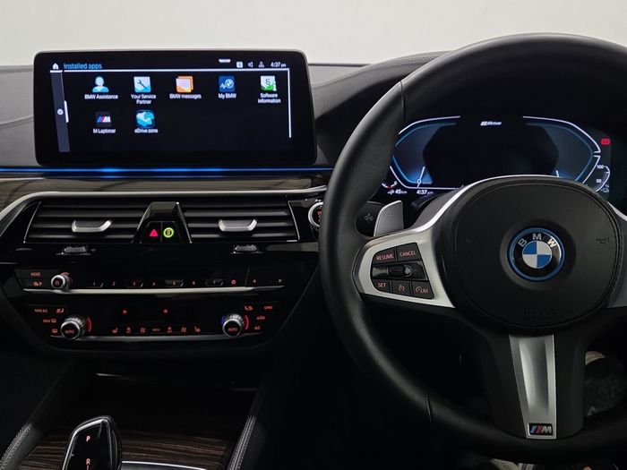 BMW 5 Series 2023
