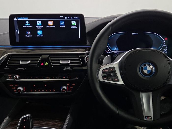 BMW 5 Series 2023