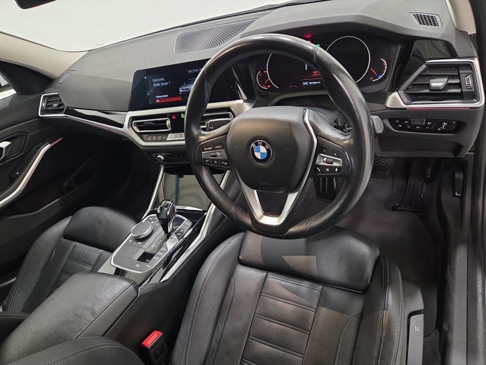 BMW 3 Series 2019