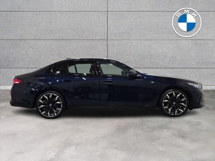 BMW 5 Series 2024