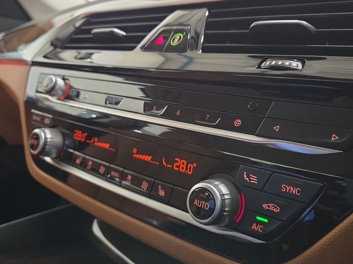 BMW 5 Series 2020