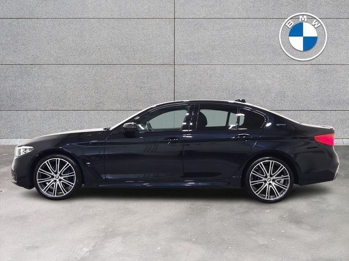 BMW 5 Series 2019