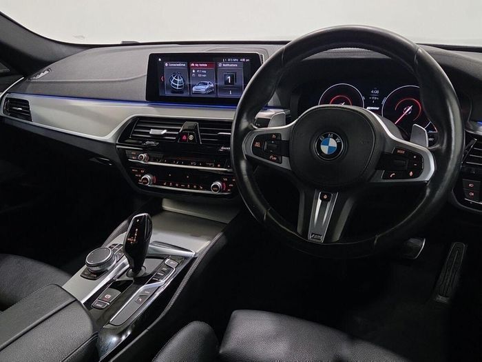 BMW 5 Series 2019