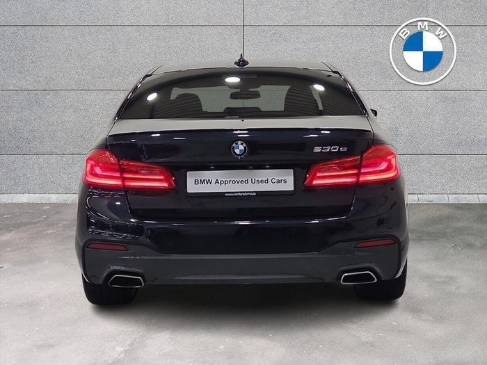BMW 5 Series 2019
