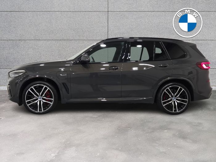 BMW X5 2022