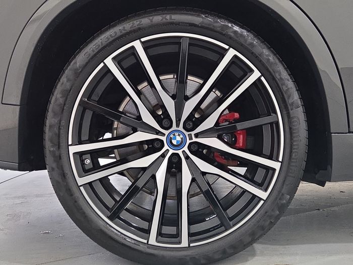 BMW X5 2022