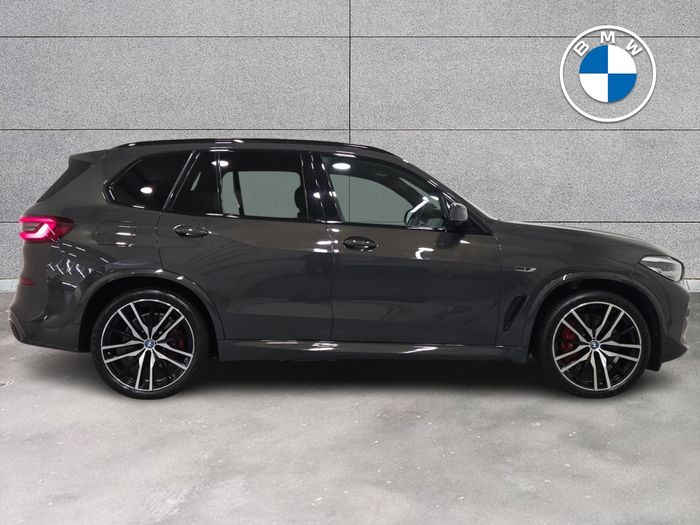 BMW X5 2022