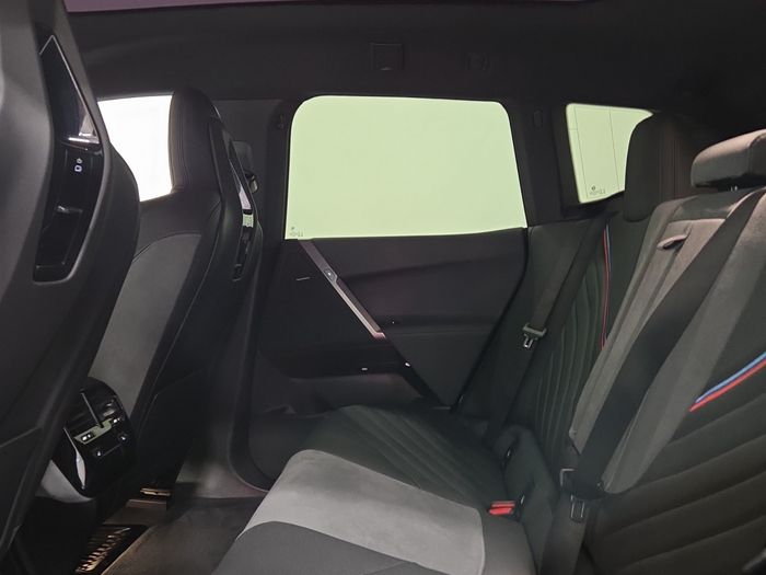 BMW IX 2026