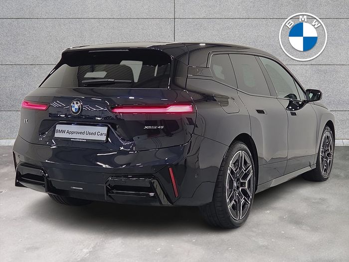 BMW IX 2026