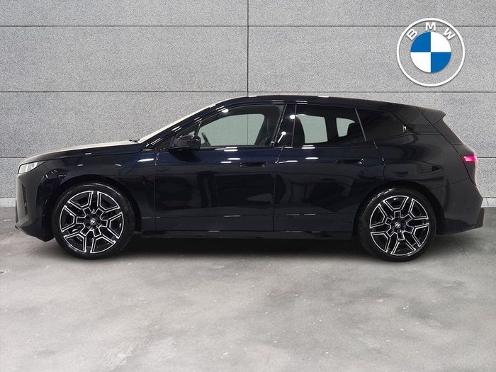 BMW IX 2026