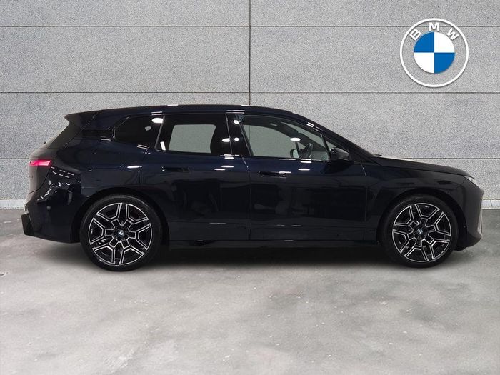 BMW IX 2026