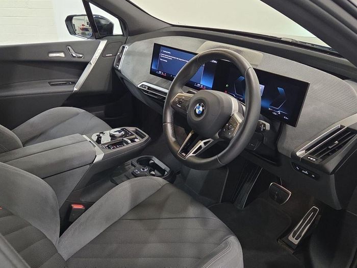 BMW IX 2026