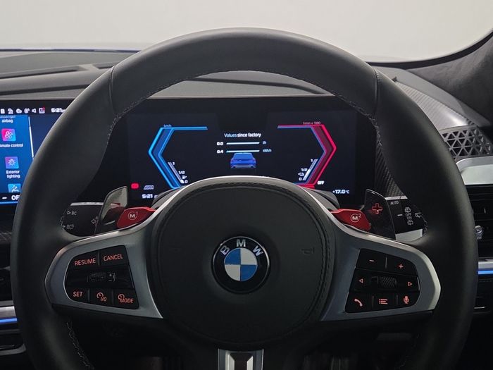 BMW XM 2025