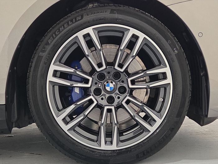 BMW 5 Series 2026
