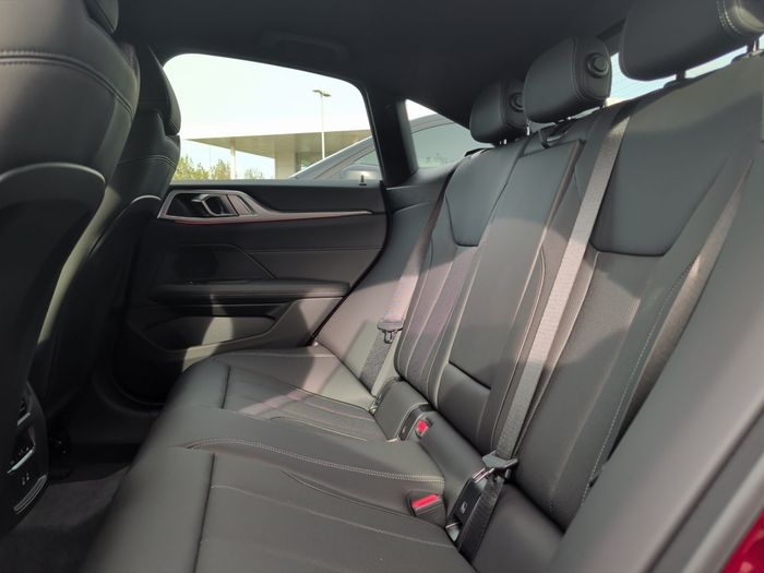 BMW i4 2026