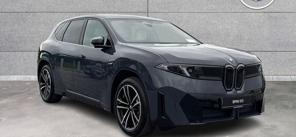 BMW iX3 2026