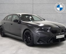 BMW M5 2025