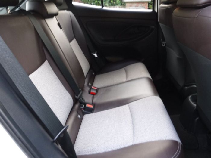 Toyota Yaris Cross 2021