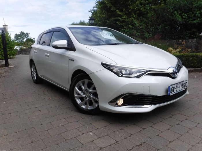 Toyota Auris 2016