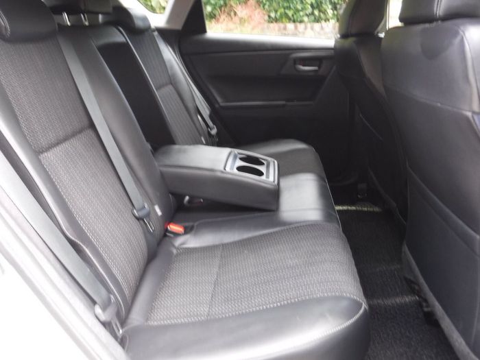 Toyota Auris 2016