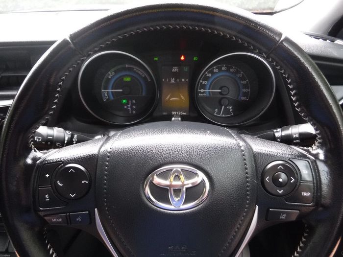 Toyota Auris 2016