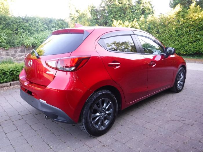 Mazda Demio 2017