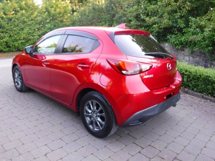 Mazda Demio 2017