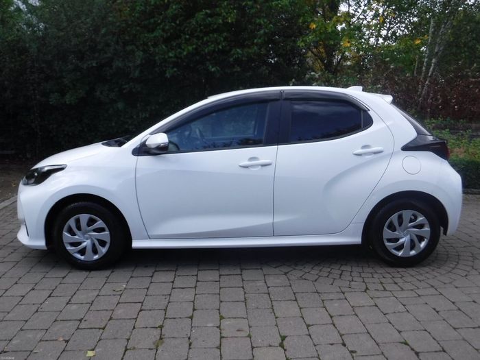 Toyota Yaris 2021